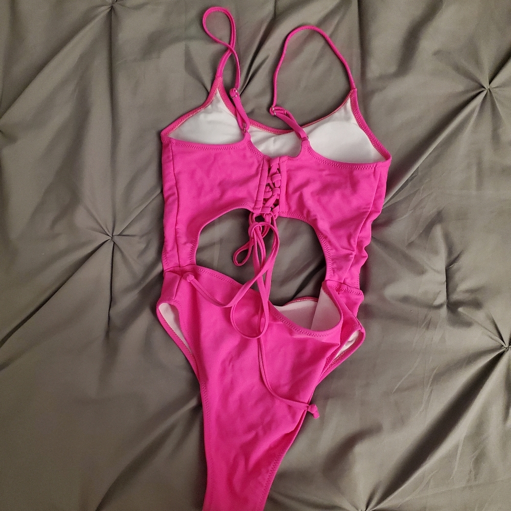 Pink Cut-Out One Piece Swimsuit - Picture 3 of 6